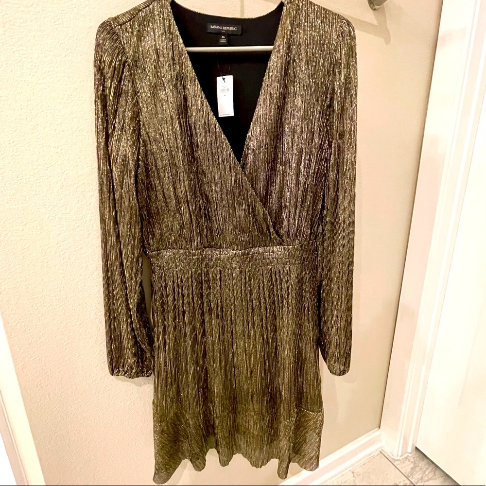 Romantic and cute Banana Republic Dress